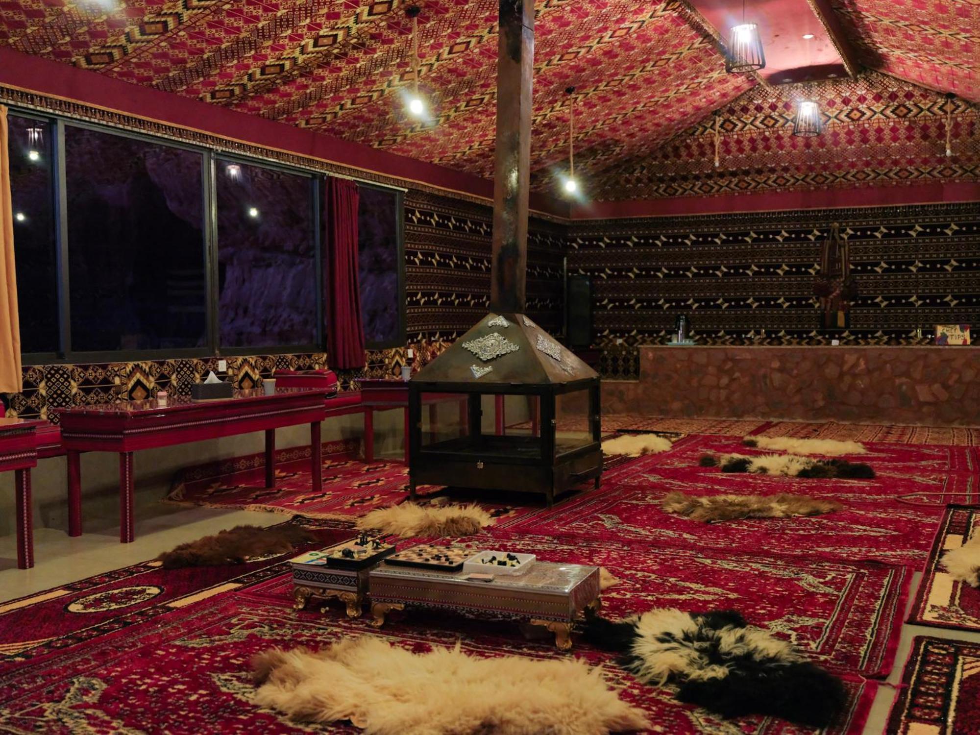 Bedouin Nights Camp Hotel Wadi Rum Exterior foto